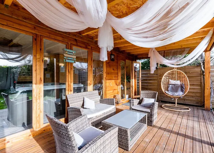 L Eden Enchanté D'hôtes Et Massages Bulle D Eden Côte Basque Quarto em Acomodações Particulares